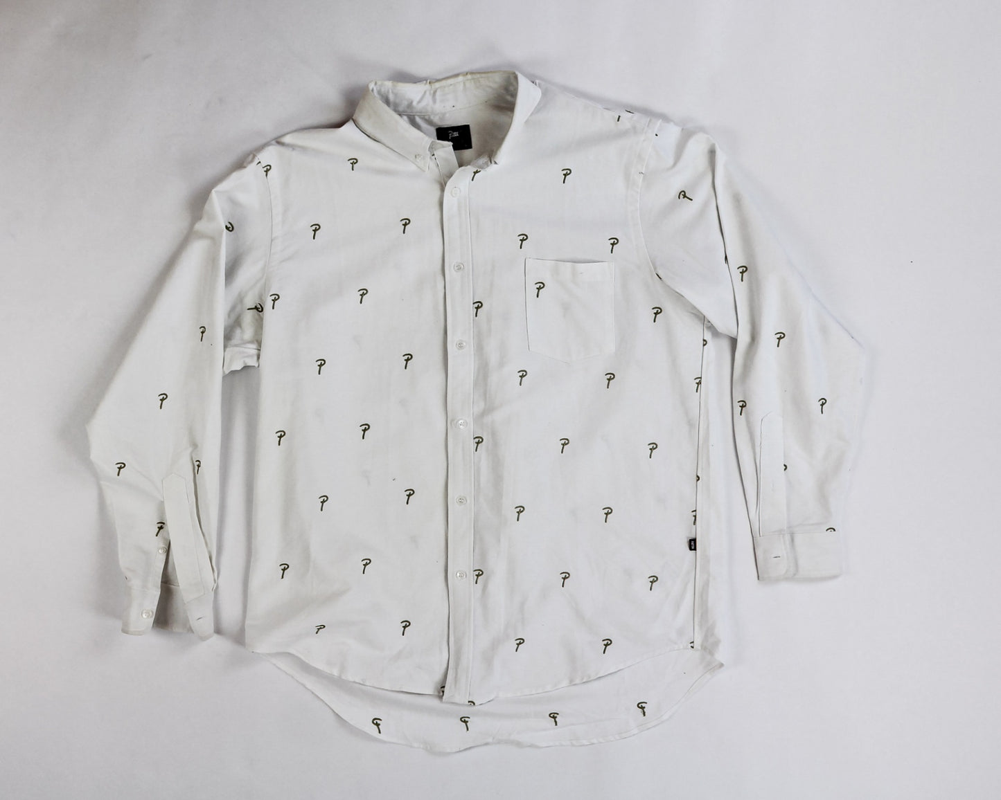 Patta Shirt White with P Pattern