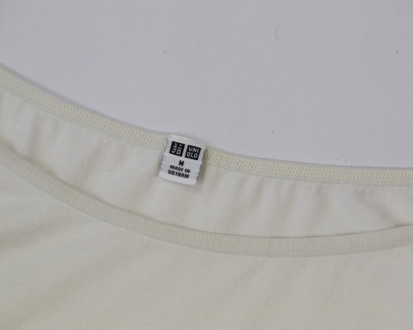Uniqlo T-Shirt M - Medium Off-white