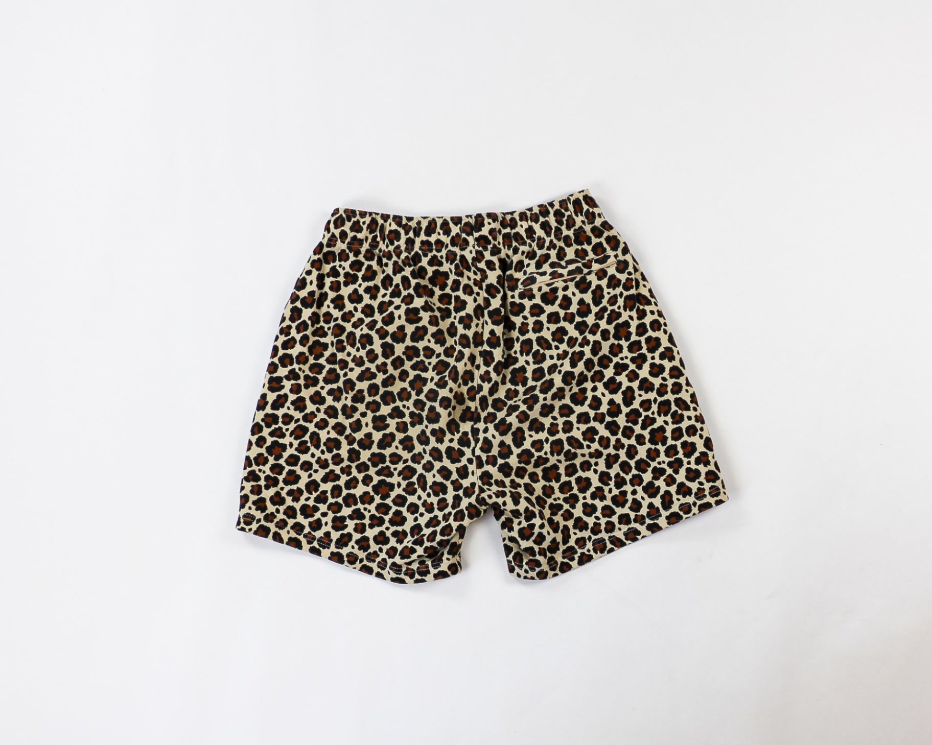 Patta Shorts L - Large Leopard Print
