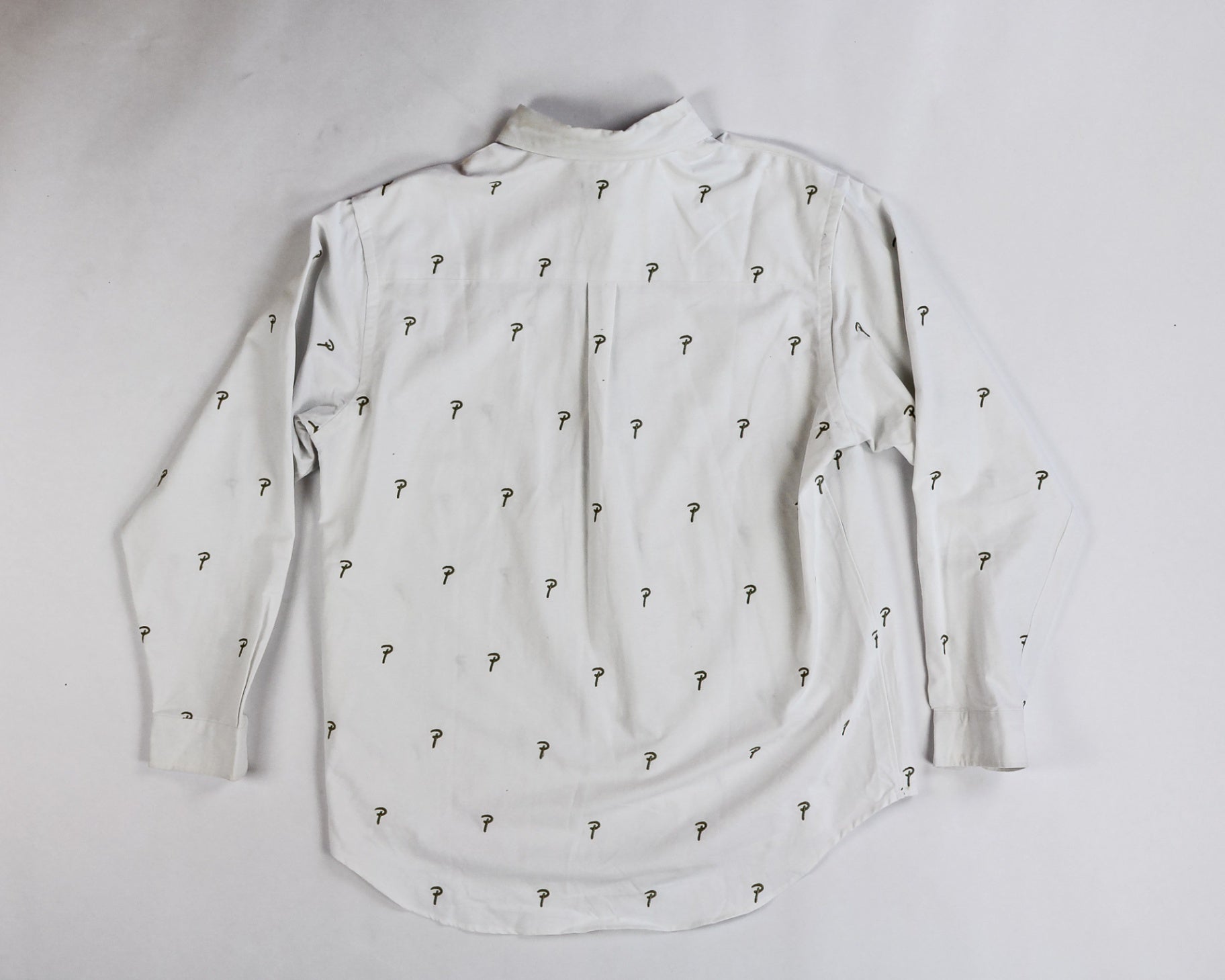 Patta Shirt White with P Pattern