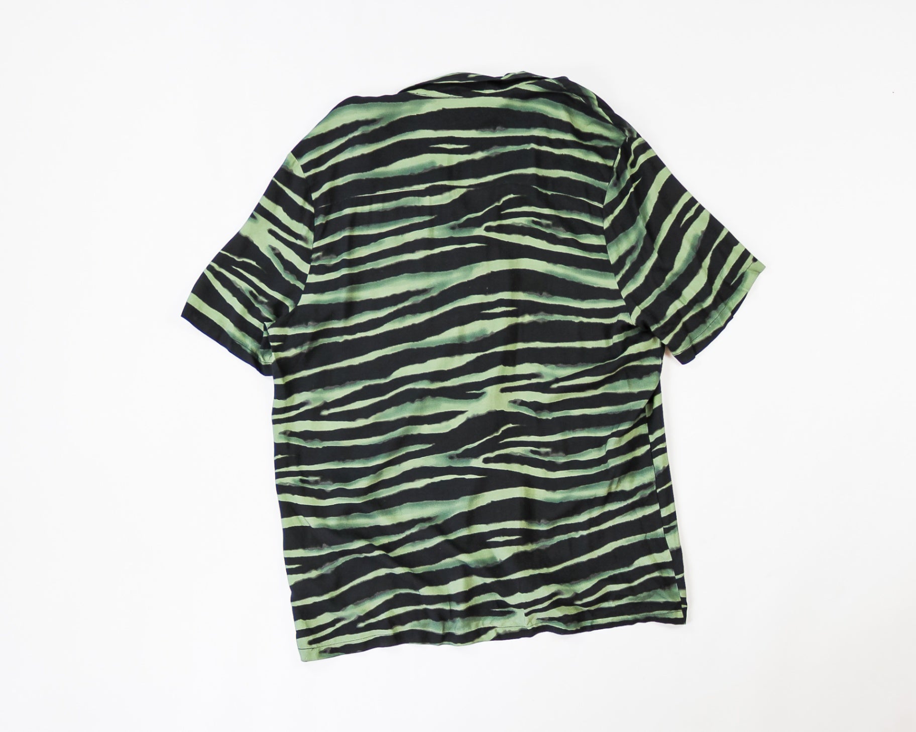 Asos DESIGN Shirt XL Long Green and Black