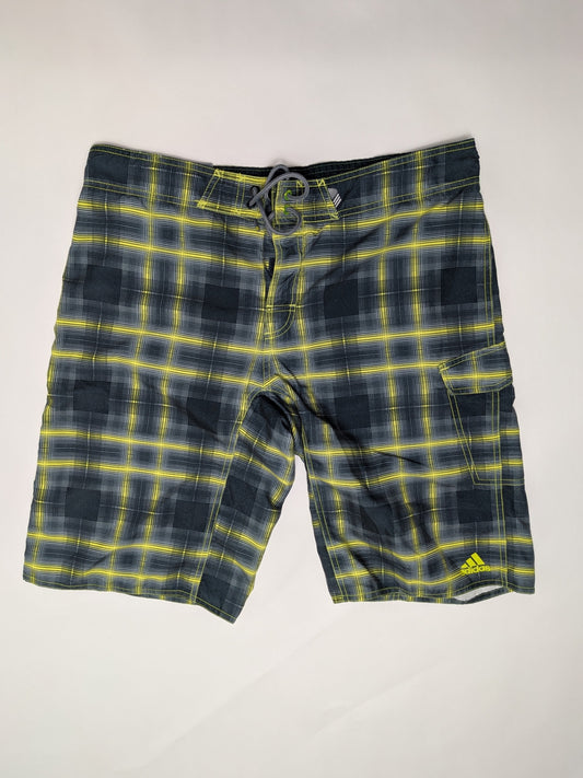 Adidas Shorts M Dark gray, yellow, and white plaid pattern