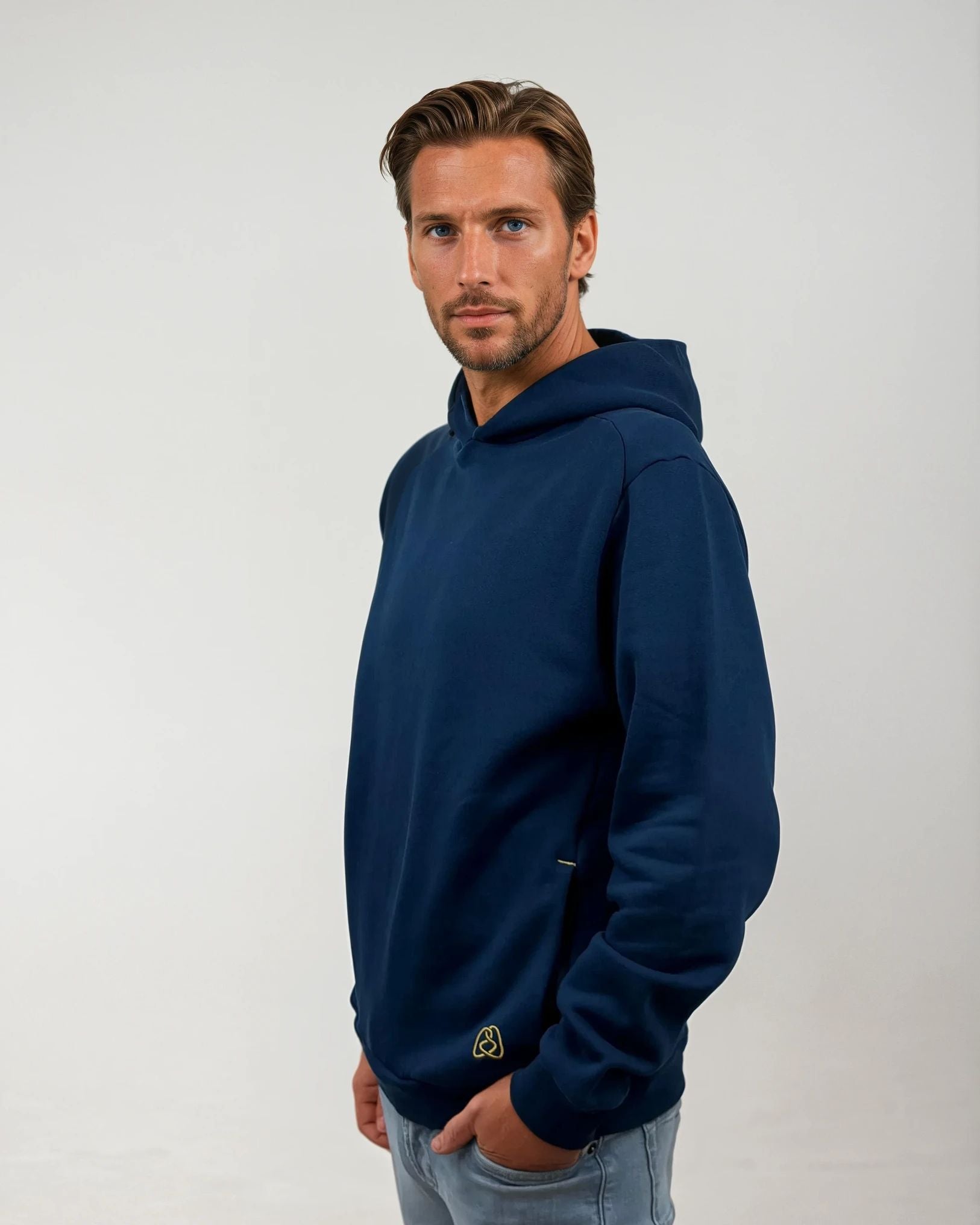 Circlo Origin Hoodie Navy Left Side