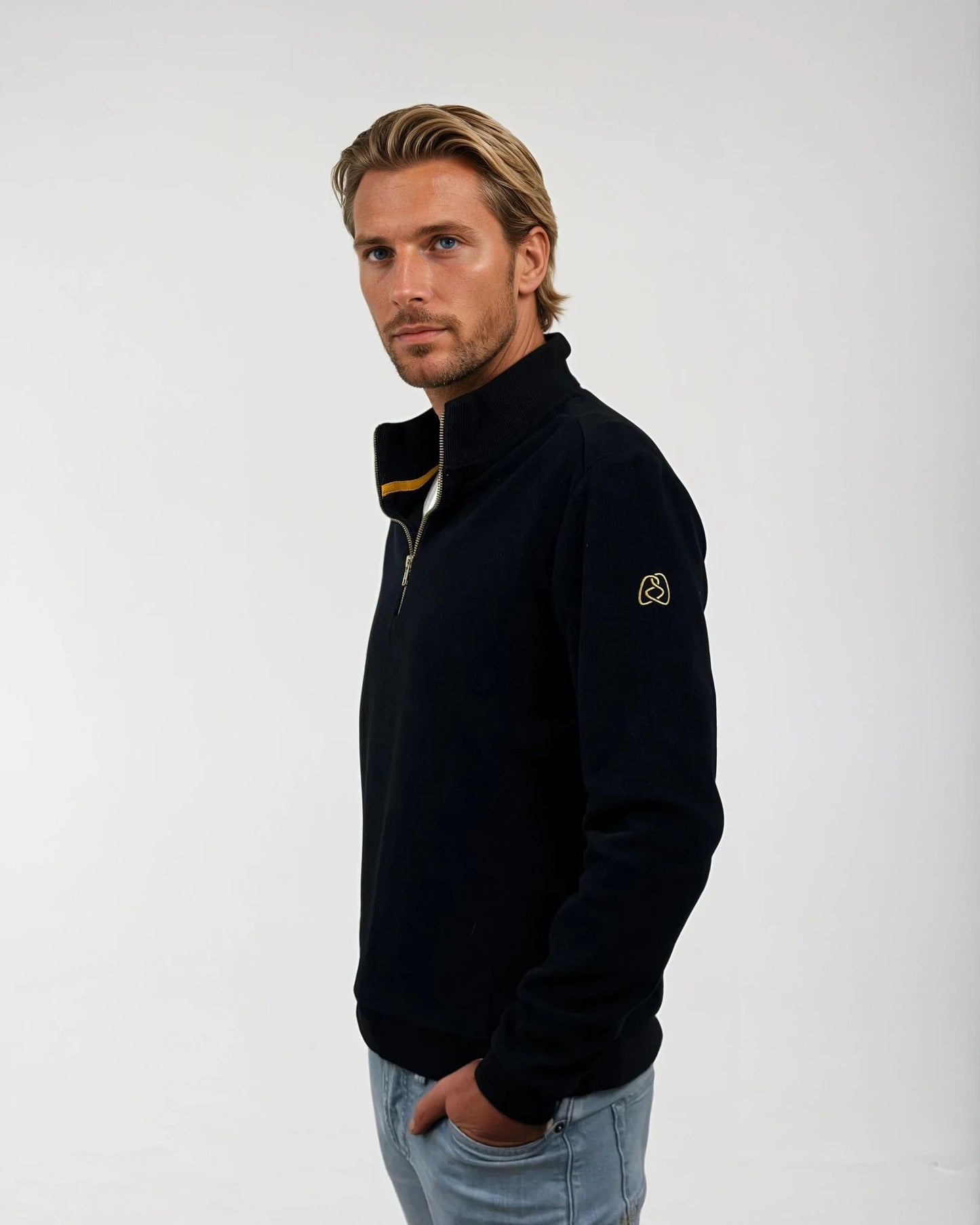 Circlo Classic Zip Sweater